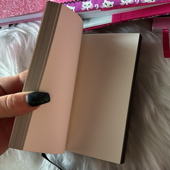 Notebooks - Picture 10 of 10